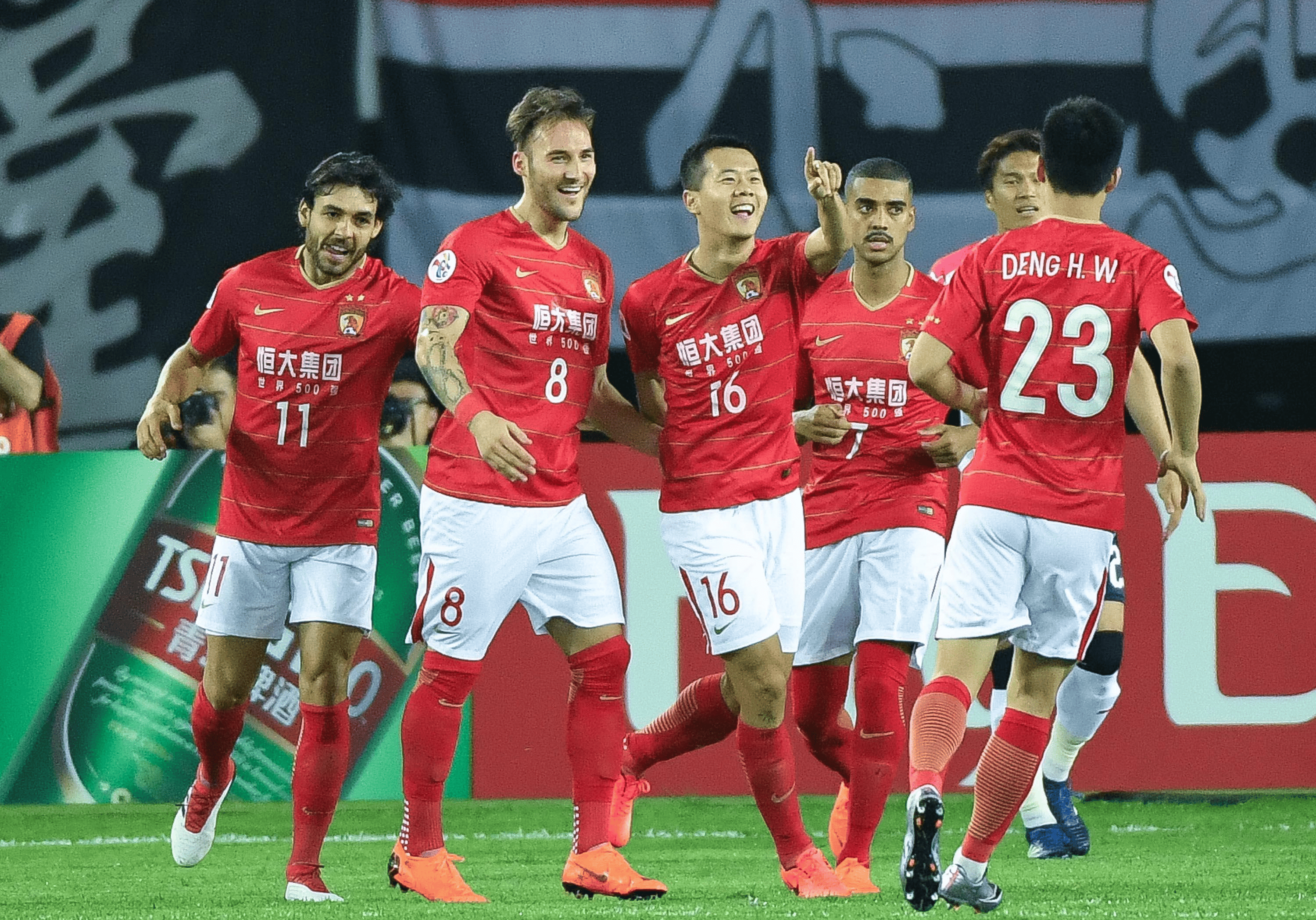 赛地聚焦：西甲国际比赛日热度飙升；北京国安更衣室发声；压力陡增；控场能力受关注的简单介绍-kaiyun体育